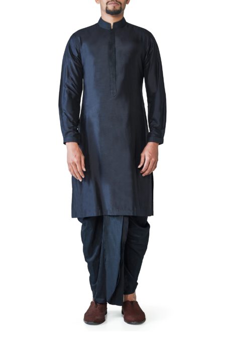 Tarnay Dhoti | Anita Dongre