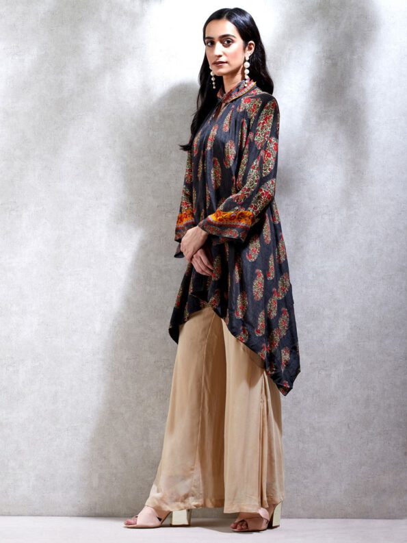 Black Asymmetric Kurti With Paisley Prints-04